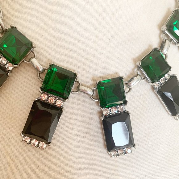 Statement Necklace - Picture 4 of 7